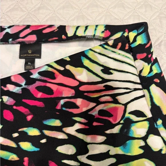 Worthington Vibrant Pink and Black Skirt - Size XL - Picture 4 of 7